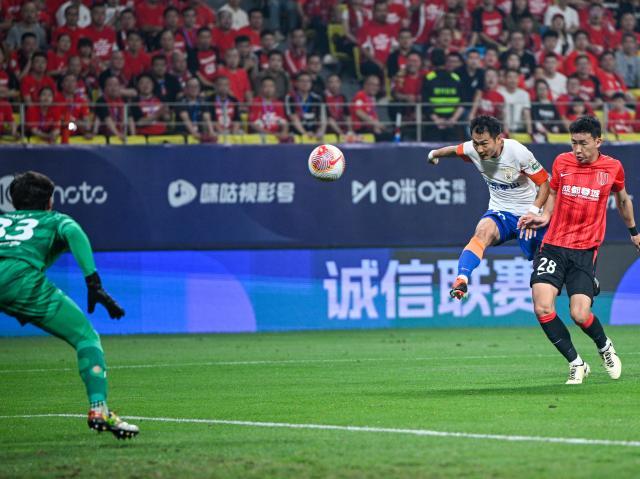 kaiyun网站-泰山2连胜背后是暂时转危为安 续约功勋提上日程？